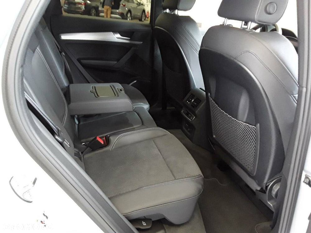 Audi Q5 Sportback - 10