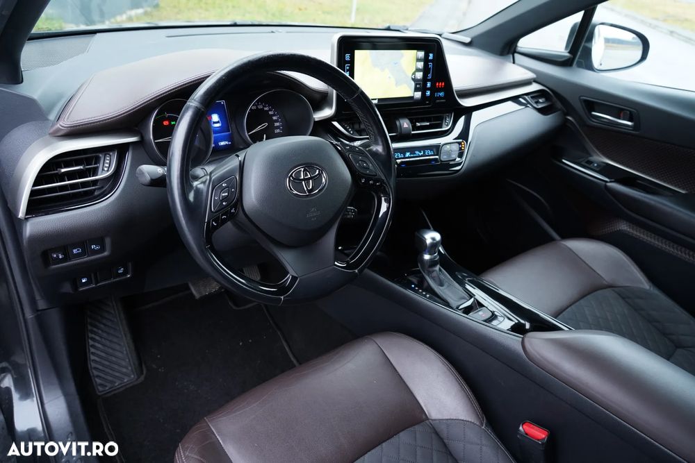 Toyota C-HR Hybrid Team Deutschland - 9