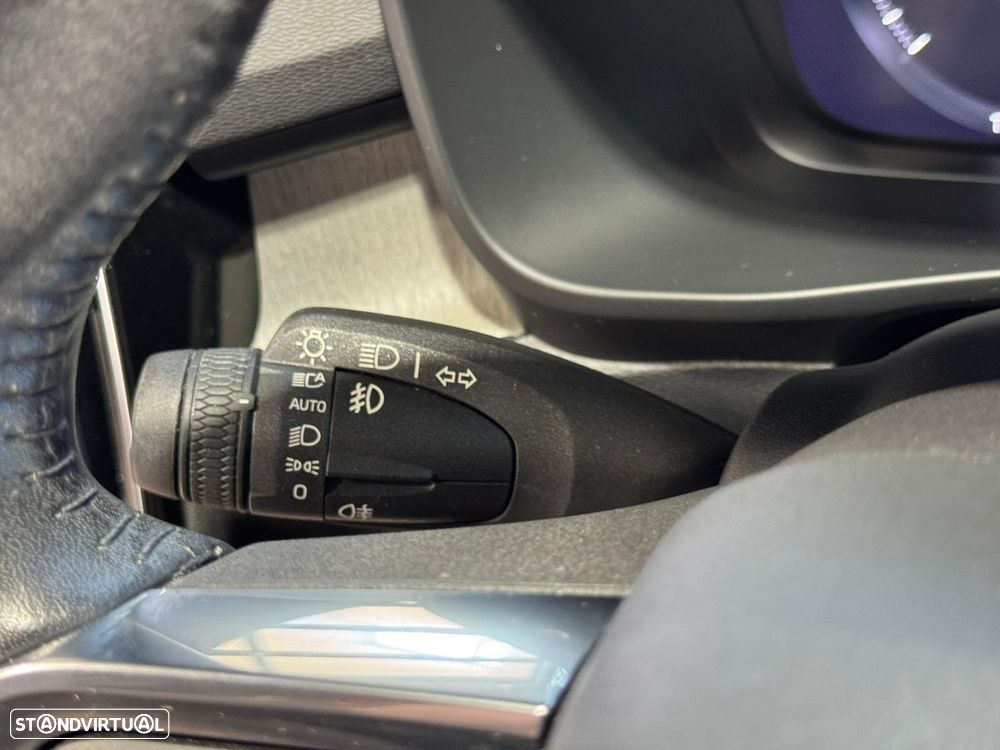 Volvo XC 40 1.5 T5 PHEV Inscription - 16
