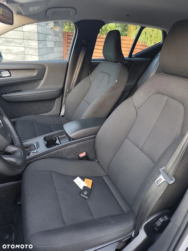 Volvo XC 40 T2 Essential - 8