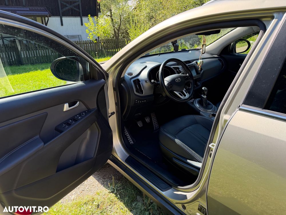 Kia Sportage 2.0 DSL HP 6MT 4x4 Style - 13