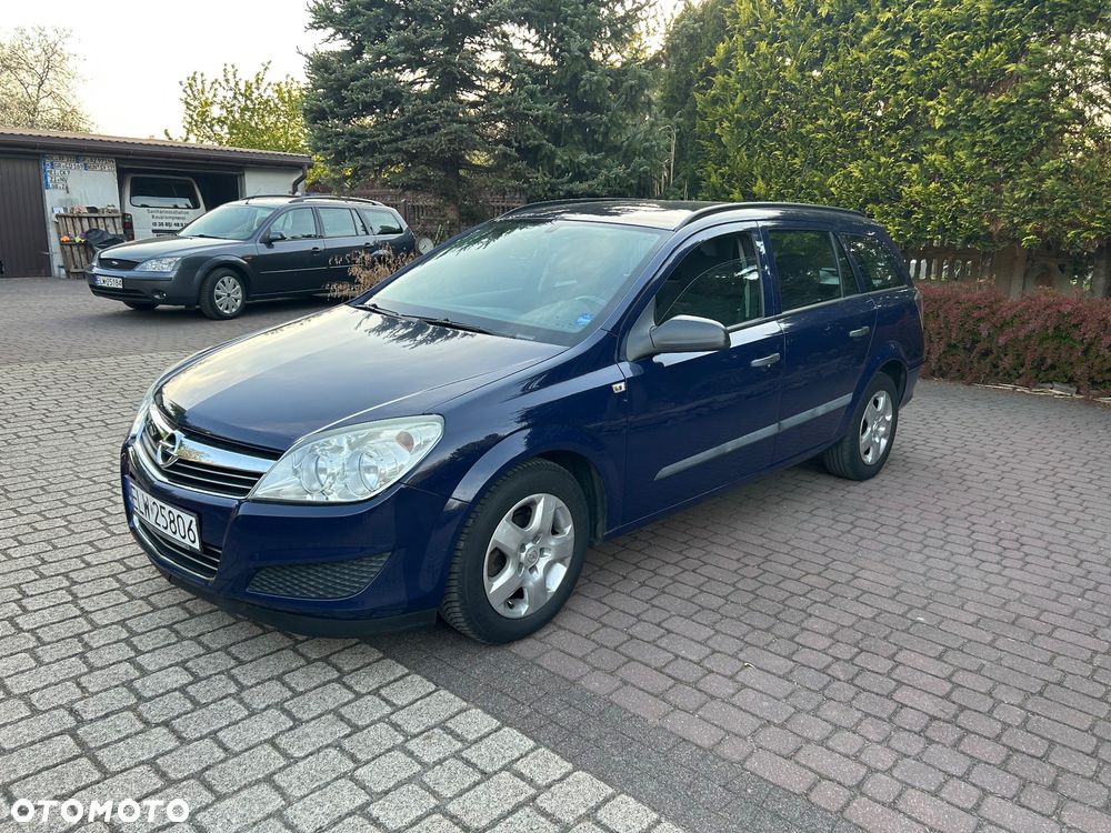 Opel Astra - 2