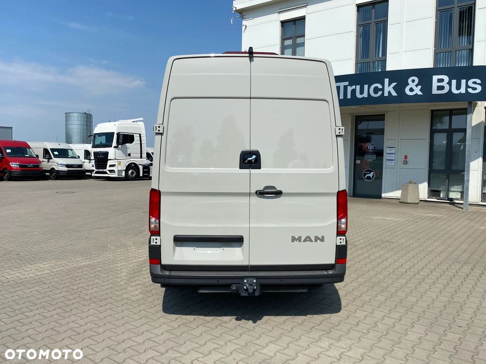 MAN TGE 3.180 4X2F SB - 5