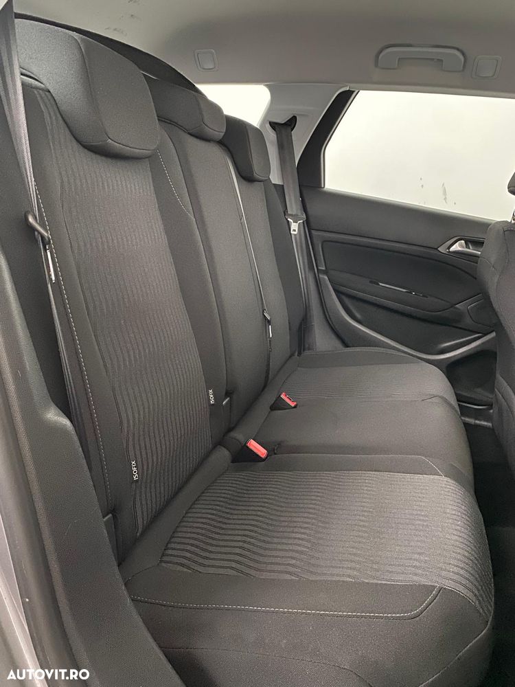 Peugeot 308 SW 1.2 L PureTech Turbo Allure - 28