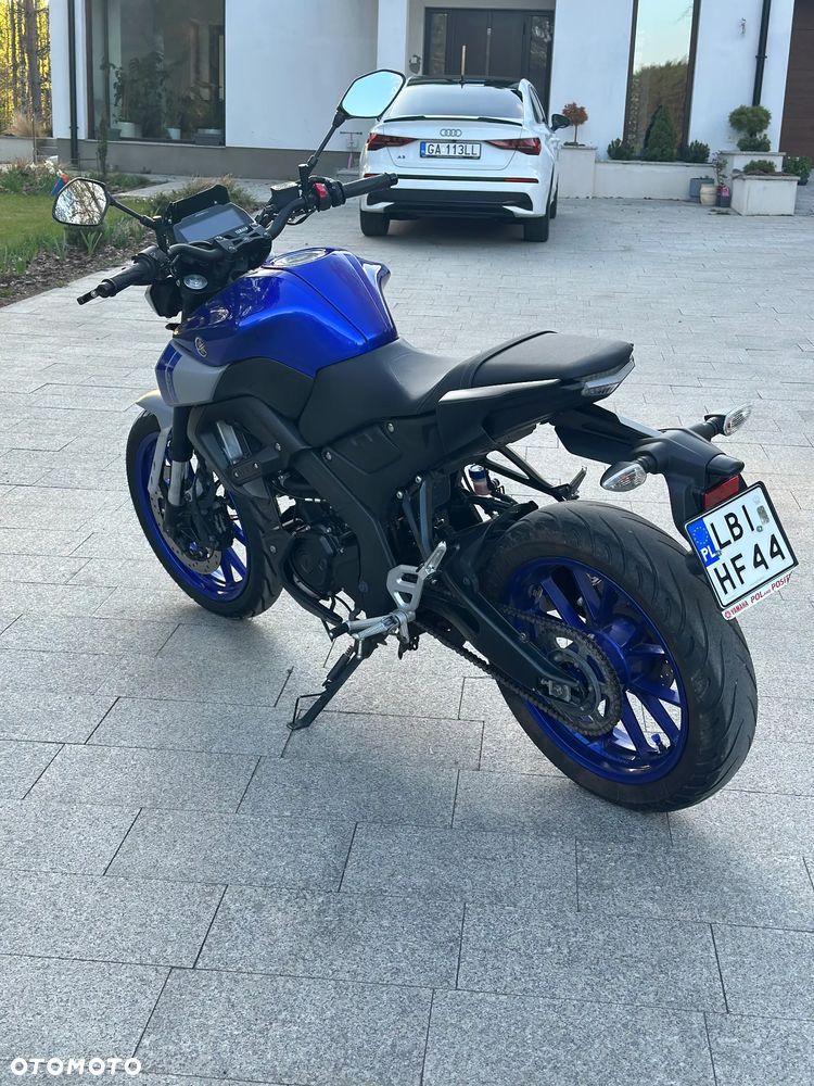 Yamaha MT - 4