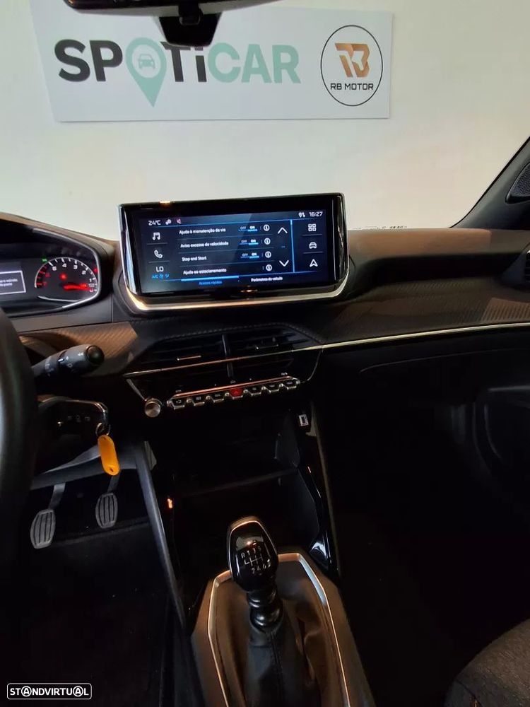 Peugeot 2008 1.2 PureTech Style - 23