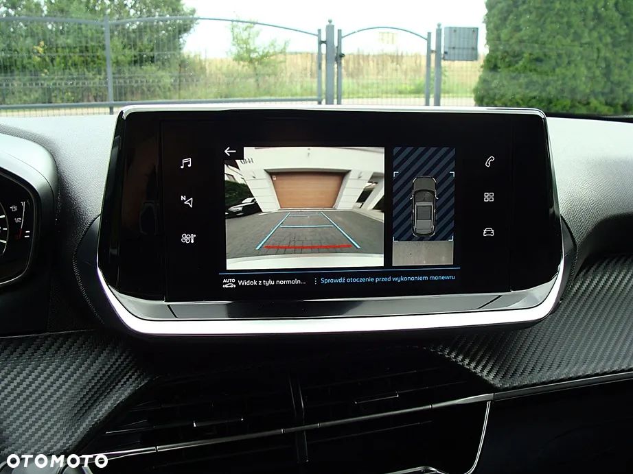 Peugeot 2008 1.5 BlueHDi Allure S&S EAT8 - 21