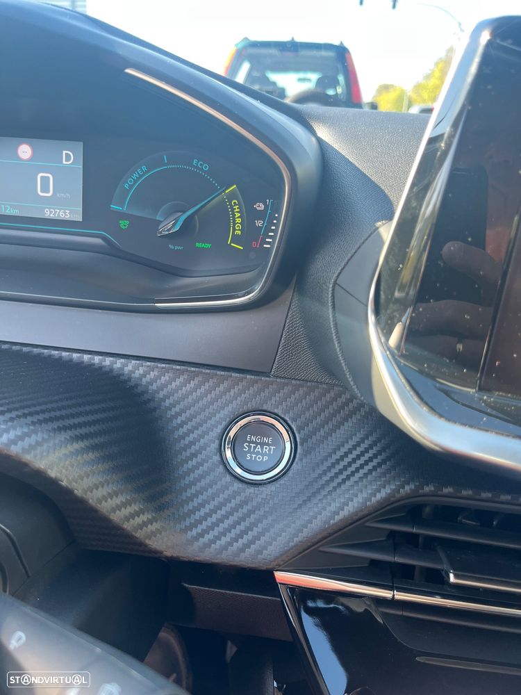 Peugeot e-208 50 kWh Active Pack - 44