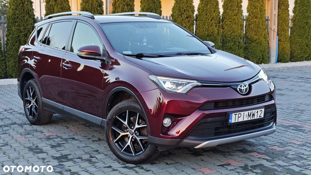 Toyota RAV4 2.0 D-4D Premium 4x2 - 4