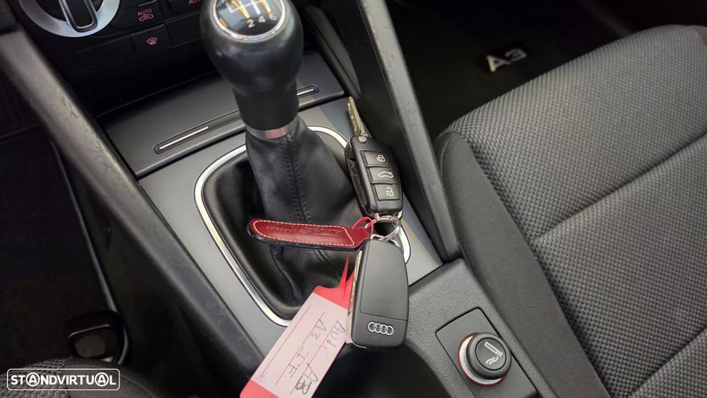 Audi A3 Sportback 2.0 TDi Attraction Business Line - 40