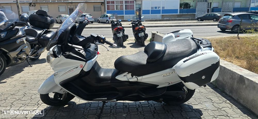 Suzuki Burgman Burgman 650 - 2