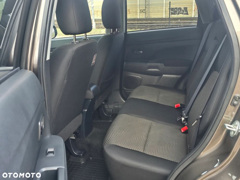 Mitsubishi ASX 1.8 DI-D 2WD Diamant Edition - 12