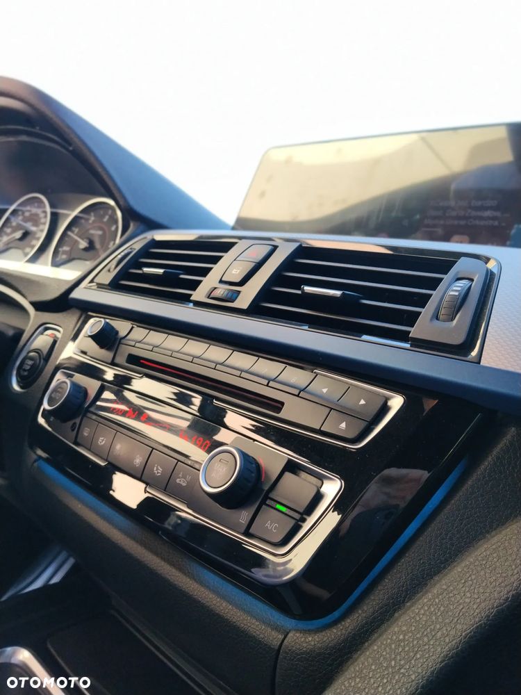 BMW Seria 3 - 22