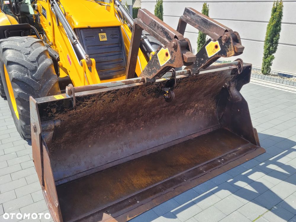 JCB 4CX / dżojstik / 3700h / TORQUELOCK / sprowadzona / - 10