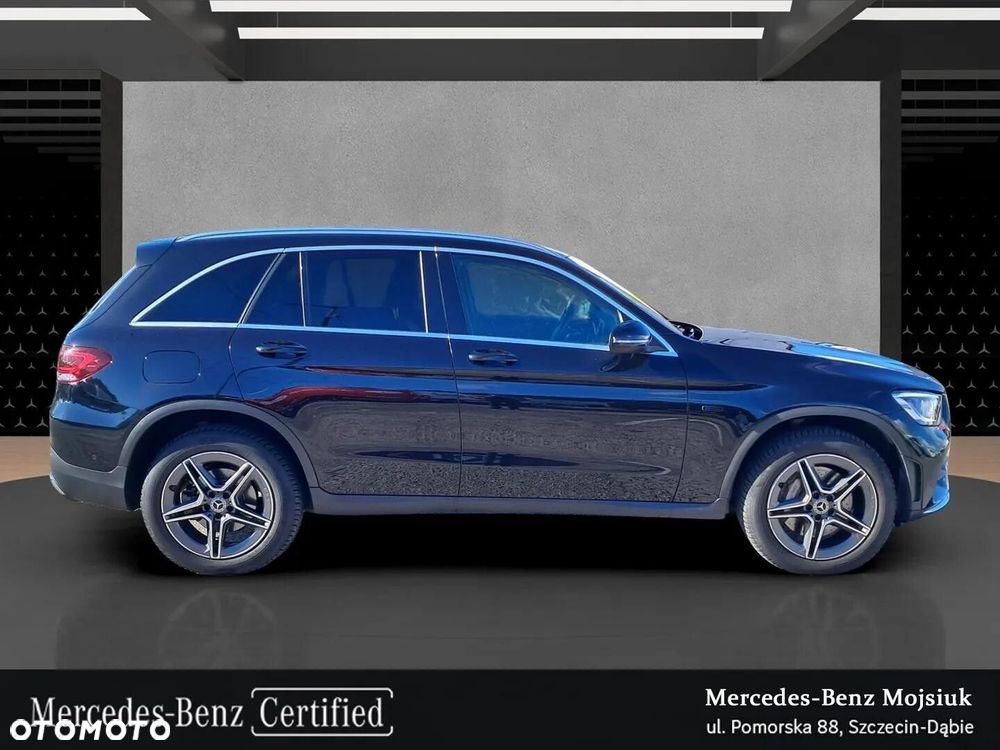 Mercedes-Benz GLC - 4