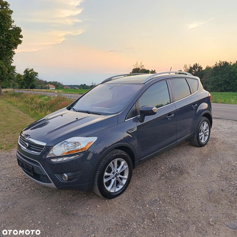 Ford Kuga 2.0 TDCi 2x4 Titanium - 2