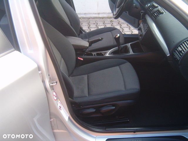 BMW Seria 1 - 17