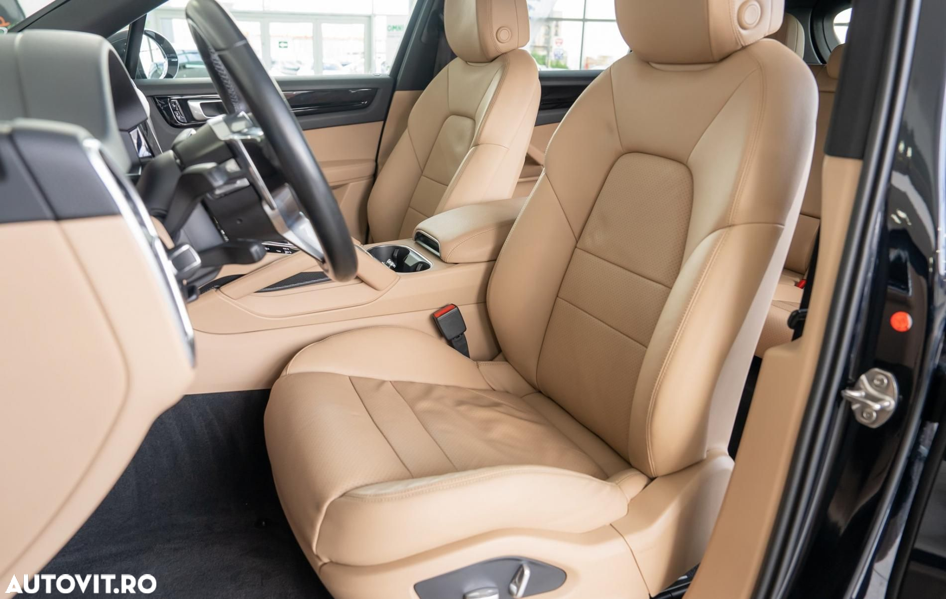 Porsche Cayenne Tiptronic S Platinum Edition - 6