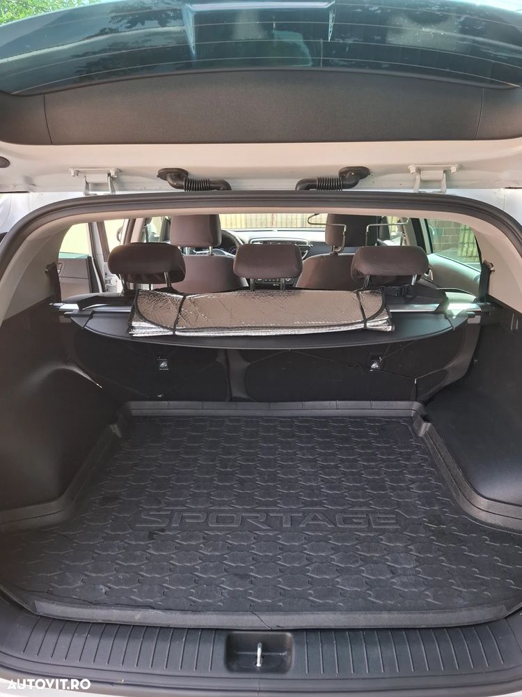 Kia Sportage 1.6 DSL 6MT HP 4x4 Style - 24