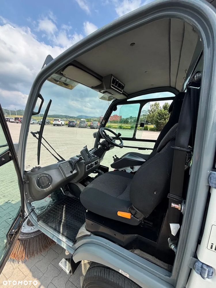 Schmidt AUSA B200H - 8