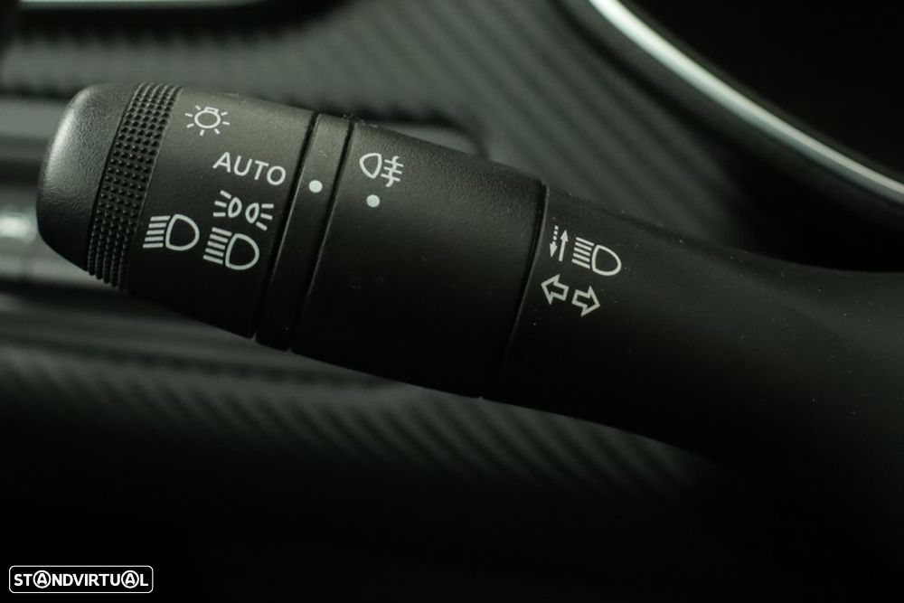 Renault Clio 1.0 TCe RS Line - 17