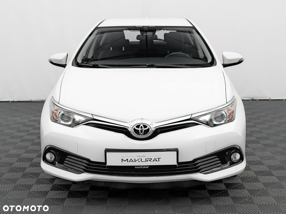 Toyota Auris 1.6 Premium - 8