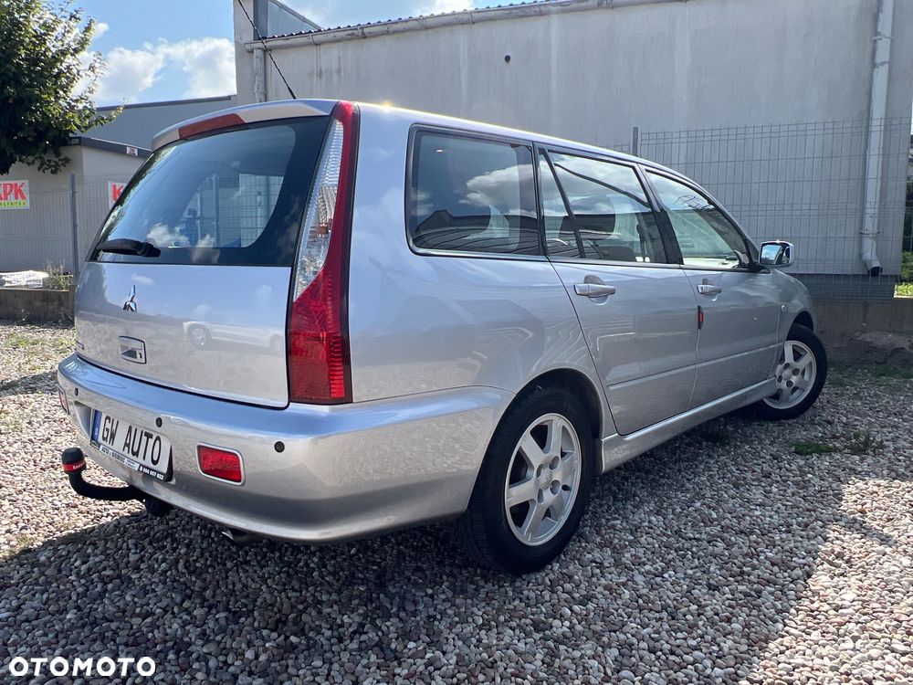 Mitsubishi Lancer 1.6 Intense - 10