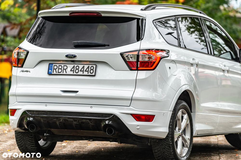Ford Kuga 1.5 EcoBoost 4x4 ST-Line - 10