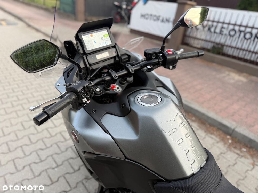 Honda NT - 24