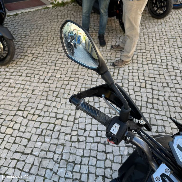 Sym FIDDLE CROX 50 - 10