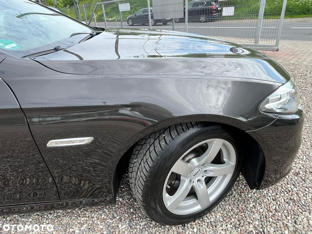 BMW Seria 5 520d Luxury Line - 15