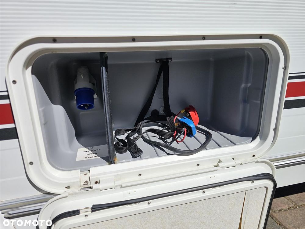 Inny Bardzo zadbana, czysta, dmc 1040 kg - 16