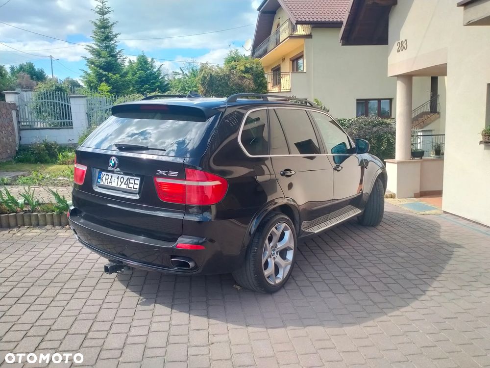 BMW X5 4.8i - 15