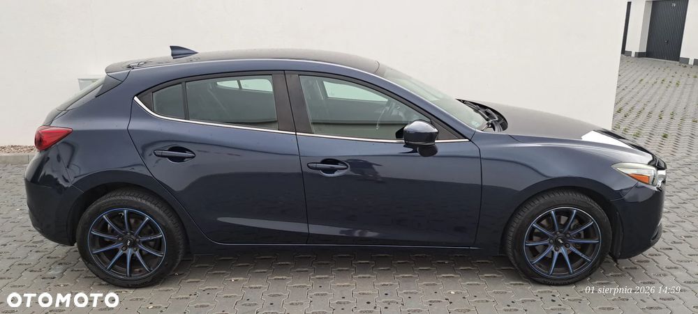 Mazda 3 2018 photo 4