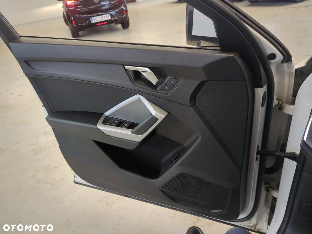 Audi Q3 35 TFSI mHEV Advanced S tronic - 20