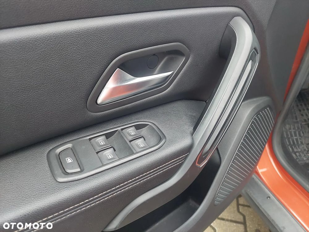 Dacia Duster 1.0 TCe Comfort - 10