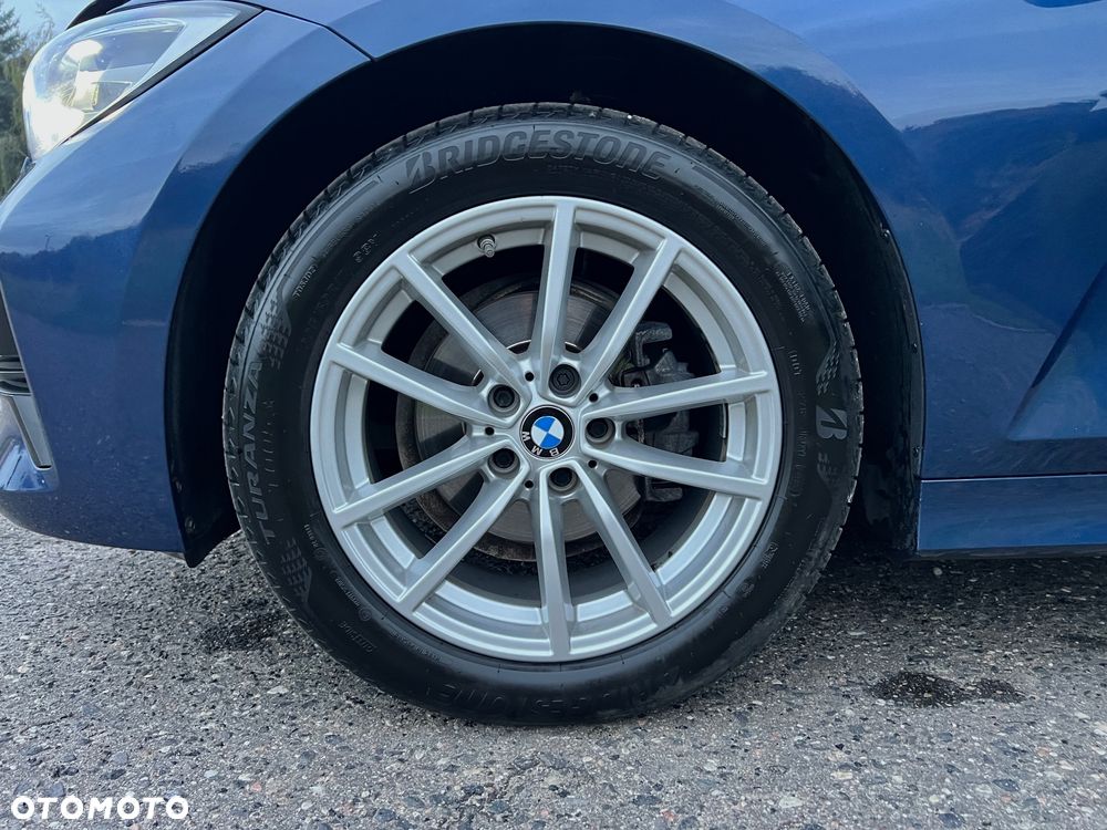 BMW Seria 3 - 28