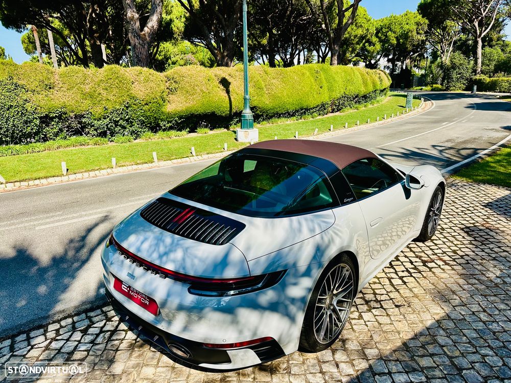 Porsche 911 (992) Targa 4S PDK - 11
