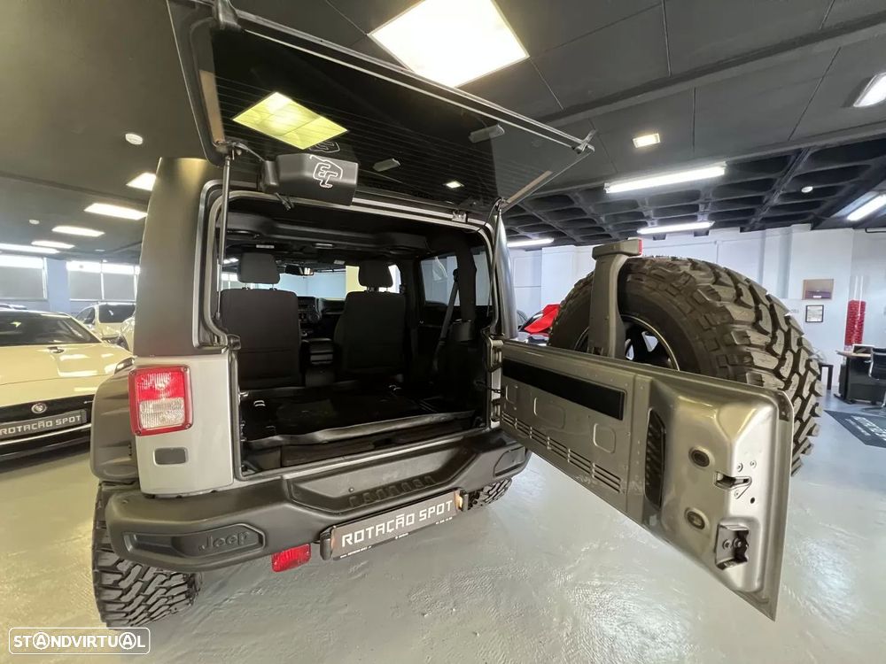 Jeep Wrangler 2.8 CRD MTX Sport 4L - 36
