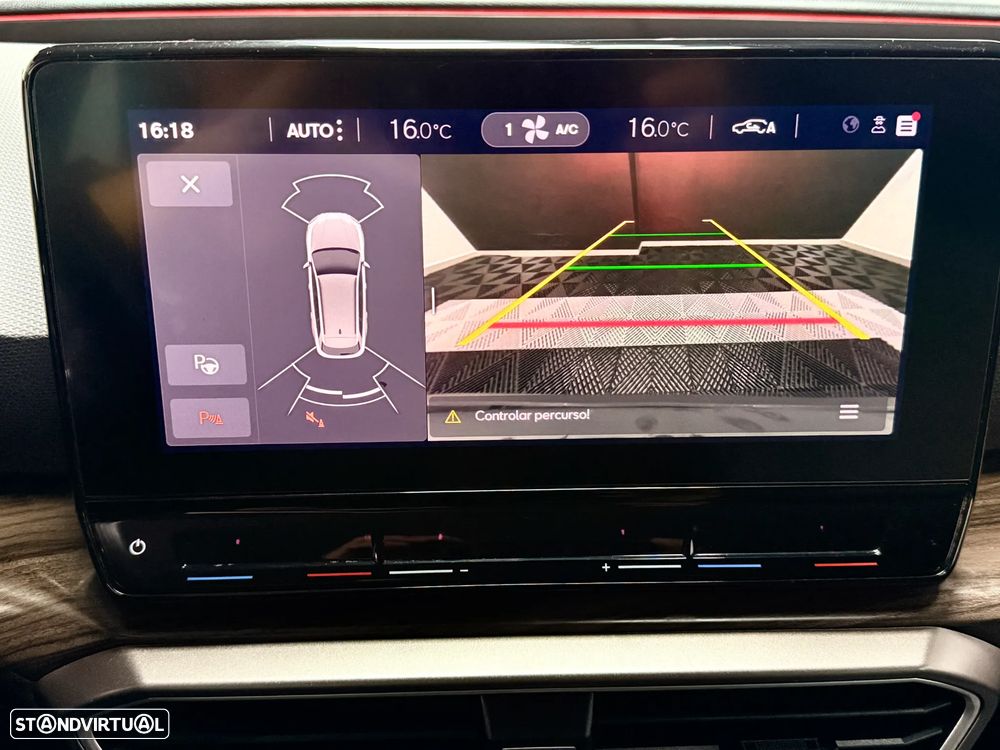 SEAT Leon 1.4 e-Hybrid DSG Xcellence - 10