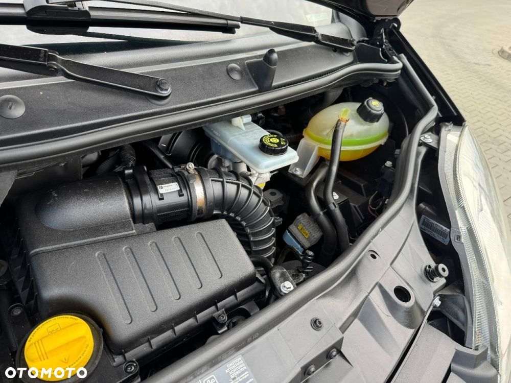 Renault Trafic - 28