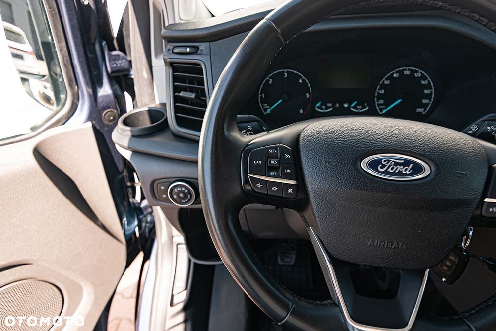 Ford Transit Custom L2H1 Trail 2.0 130KM - 19