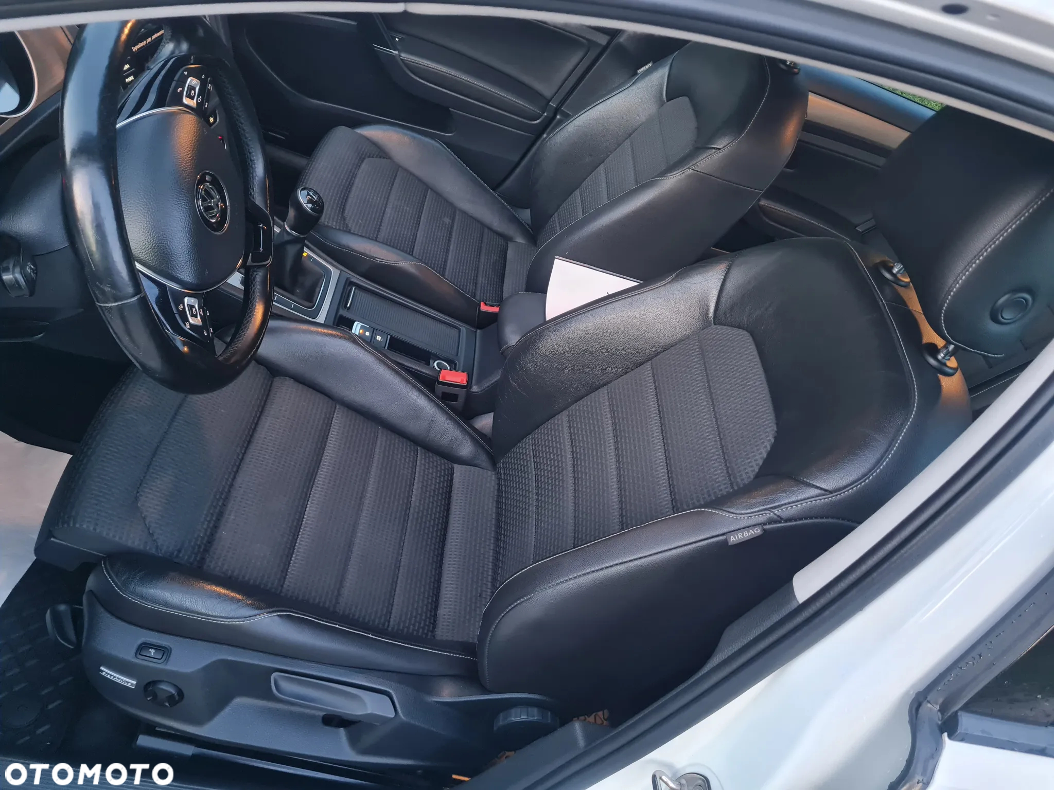 Volkswagen Golf VII 1.4 TSI BMT Highline Perfectline - 22