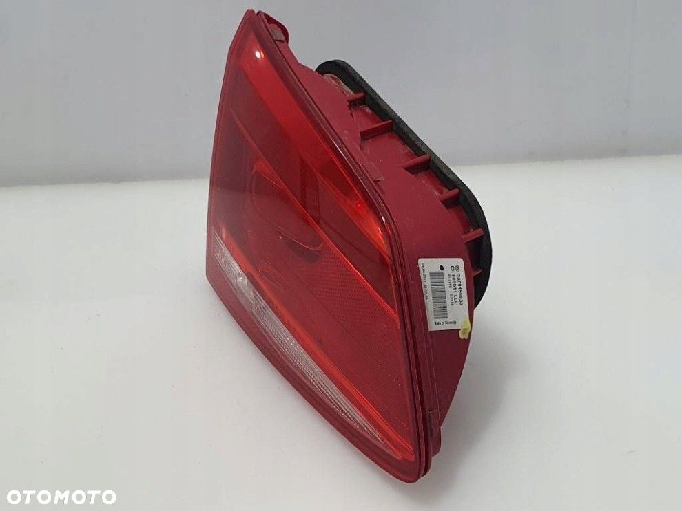 VW PASSAT B7 2010- KOMBI LEWA TYLNA LAMPA KLAPA ORYGINAŁ 3AF945093J - 3