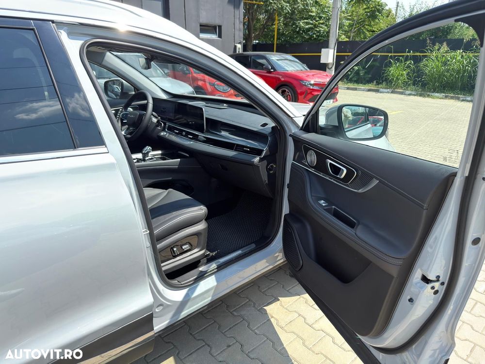 Chery Tiggo 7 1.6 TGDI AWD 7DCT Unique - 10
