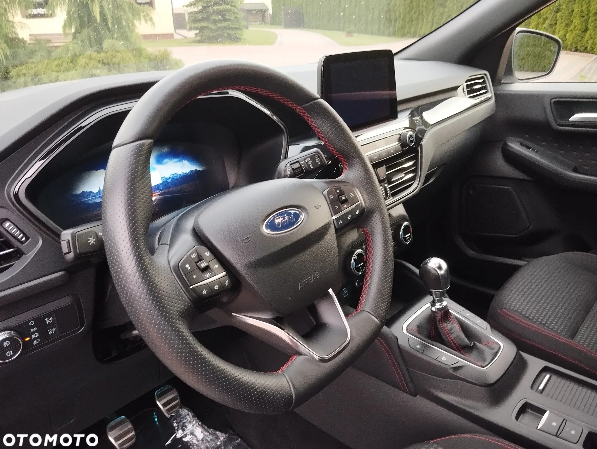 Ford Kuga 2.0 EcoBlue Hybrid ST-LINE - 18