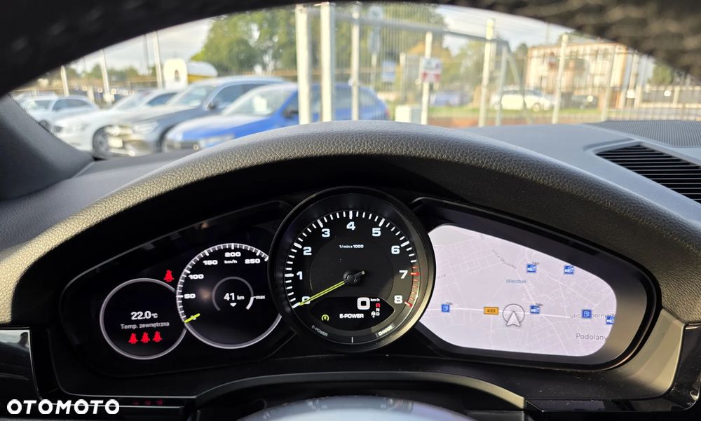 Porsche Cayenne E-Hybrid Platinum Edition - 20