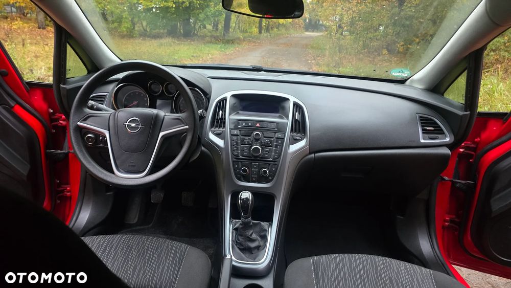 Opel Astra 1.6 Exklusiv - 34