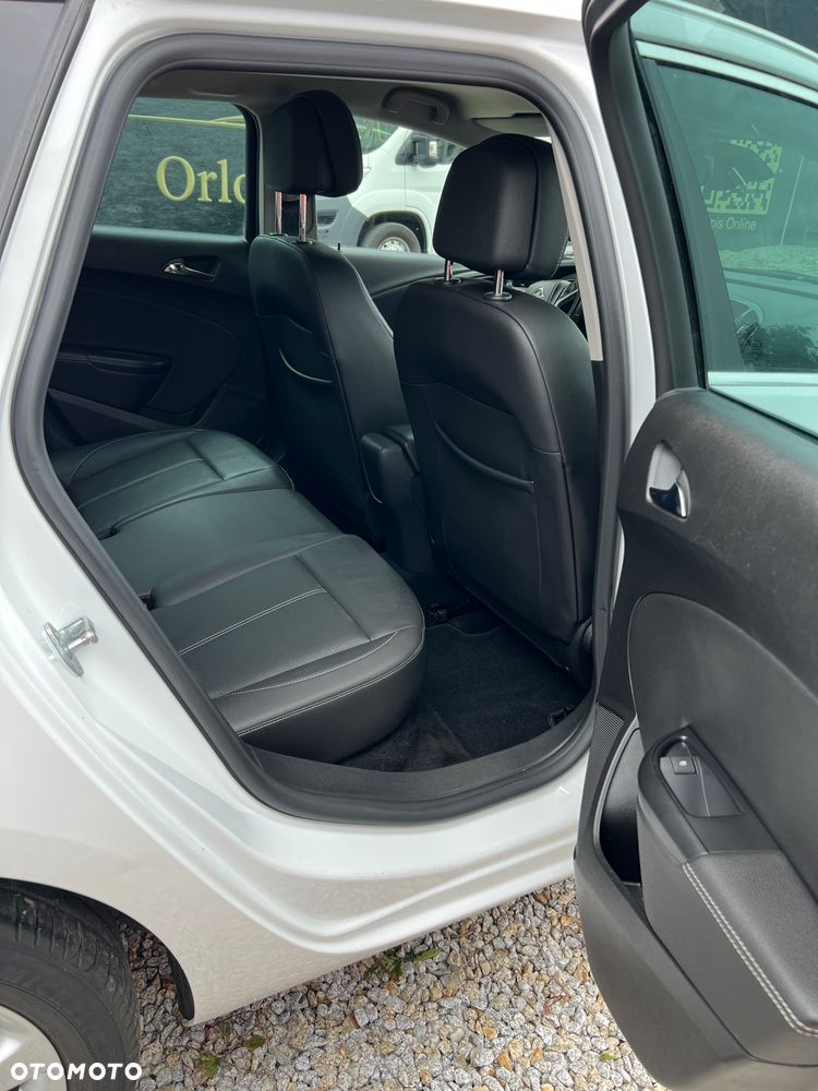 Opel Astra 1.4 Turbo Sport - 18