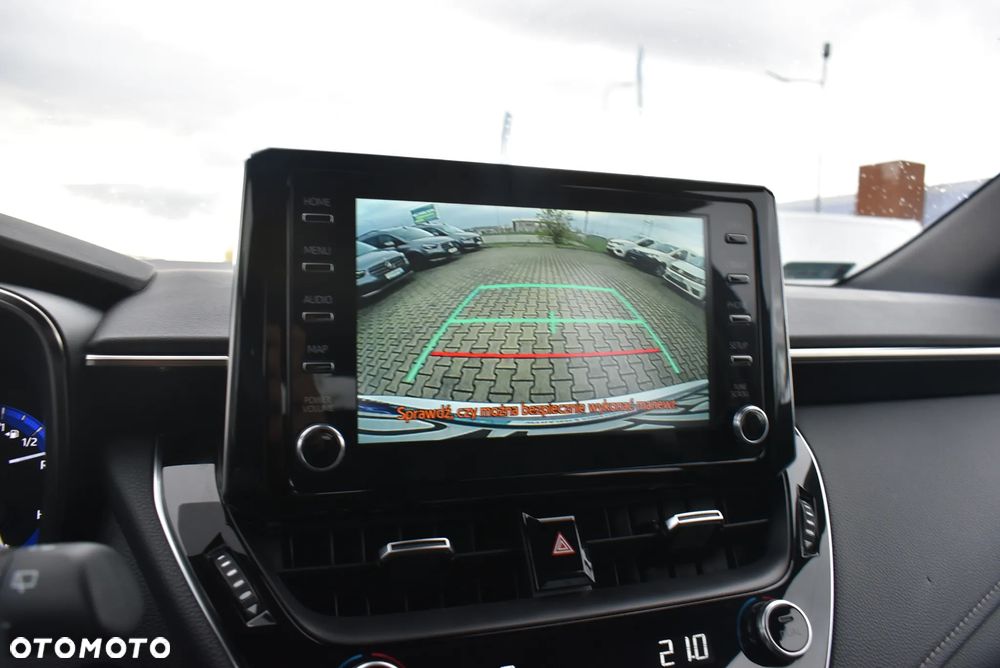 Toyota Corolla 2.0 Hybrid Comfort - 33